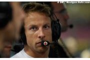Top drivers defend quiet 'Q3' in Singapore