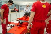 Ferrari : Pas de favoritisme pour Leclerc par rapport à Sainz en 2021