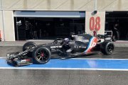 Kvyat conclut le programme d'essais des 18 pouces de Pirelli