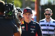 Contre l'avis de son pays, Verstappen respecte un confinement strict de son côté