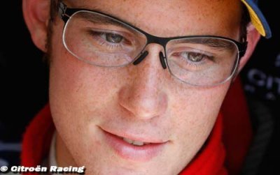 Neuville au volant d’une Ford Fiesta