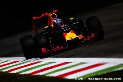 Ricciardo et Verstappen battus par les Ferrari et Bottas