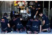 Nose-wing scare for quick Vettel in final practice