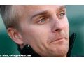 Kovalainen signs management for 'contract negotiation'