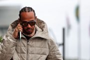 Hamilton répond aux rumeurs et veut rassurer sur son avenir chez Ferrari