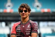 Mercedes F1 : Antonelli veut 'partir depuis l'avant' de la grille à Miami