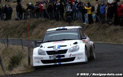 Ogier impresses the fans despite accident on the “Monte”