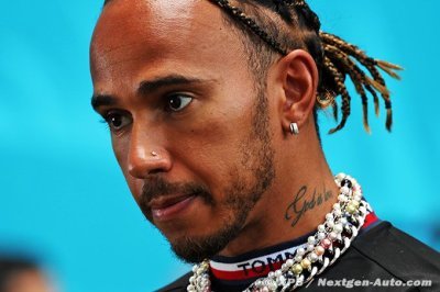 Hamilton provoque encore la FIA concernant le port de ses bijoux