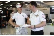 Stewart tips Schumacher to race beyond 2012
