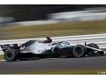 Hamilton a lui aussi repris le volant d'une Mercedes F1 à Silverstone (+ photos)