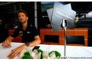 Grosjean hopes Renault buys Lotus