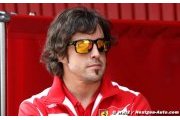 Alonso tweets with the fans
