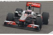 Button edges out Rosberg in FP2
