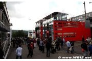 Rain and shine at typical Spa