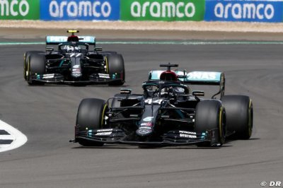 Mercedes seeks ’solution’ to reserve driver issue