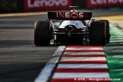 Hamilton, privé de DRS, est ravi de la pole pour Mercedes F1