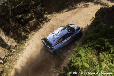 Portugal, aster SS9: Thierry Neuville leads after a crazy opening day