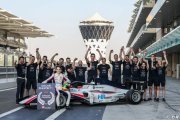 Piastri rejoint l'Académie des jeunes pilotes de Renault F1