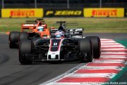 Grosjean tips 'very strong' McLaren in 2018
