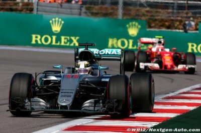 Mercedes eyes ’step back’ to recover reliability