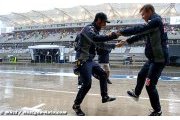 Raikkonen not interested in rain-delay 'circus'