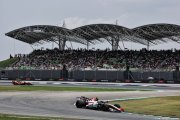 Haas F1 échoue en Q1, Bearman déplore le 'temps perdu' dans la préparation