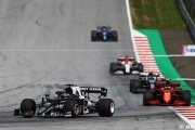Tsunoda prend Ferrari pour cible pour la fin du championnat