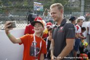 Magnussen expects Haas announcement 'soon'