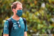 Vettel, Wolff back Hamilton over racing costs