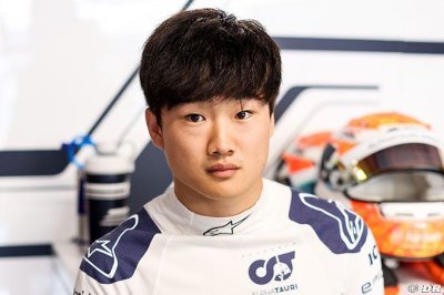 Pourquoi ’le stress et la fatigue’ ont perturbé Tsunoda en 2022