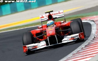 Ferrari removes F-duct for rest of weekend