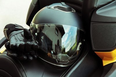 10 équipements majeurs pour la sécurité des motards en hiver