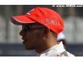 Hamilton more 'relaxed' without father as manager