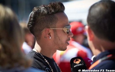 Prost&nbsp;: La prolongation de Hamilton est un coup dur pour Rosberg