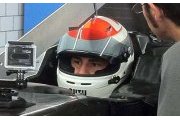 Adrian Sutil moule son baquet dans la Sauber 2014