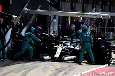 Mercedes a séparé les stratégies à Silverstone pour ’ne pas revivre Bahreïn 2014’