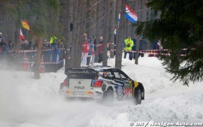 ES2-3&nbsp;: Ogier donne le tempo en Suède