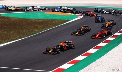 Red Bull attend le juge de paix de Barcelone pour ’savoir’
