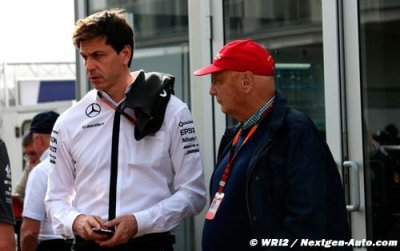 F1 blind to ’parallel rules’ problems - Wolff