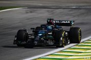 Russell : Mercedes F1 a repéré 'énormément de défauts' sur sa W14