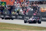 Stroll frôle le podium, Pérez n'a pas manqué le mur
