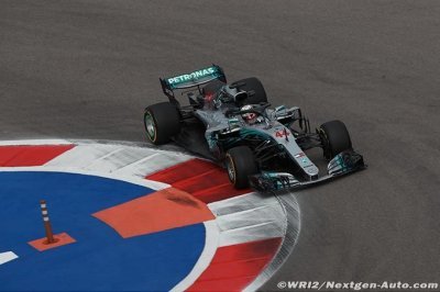Sochi, FP3: Mercedes continue to set the pace