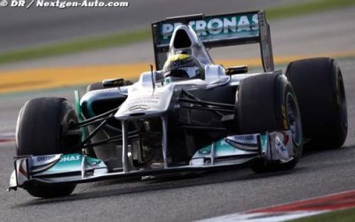 Nico Rosberg aborde la saison avec le sourire