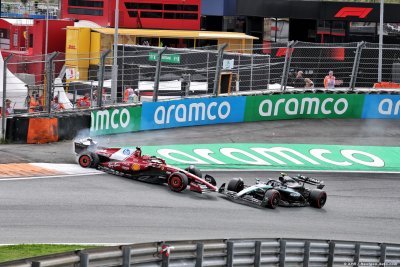 Mercedes F1&nbsp;: Russell et Antonelli ont rencontré Leclerc sur leur chemin