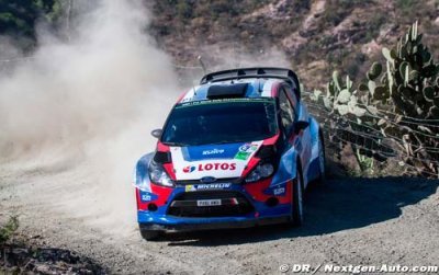 Kubica enjoys australian gravel