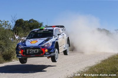 SS2: Paddon takes Portugal lead