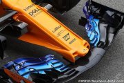 McLaren unveils radical new nose in Spain