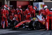 Officiel : Hamilton échappe à une pénalité après avoir renversé un mécanicien
