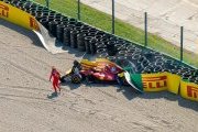 Enorme crash de Leclerc à Monza, drapeau rouge au GP d'Italie (+ vidéo)