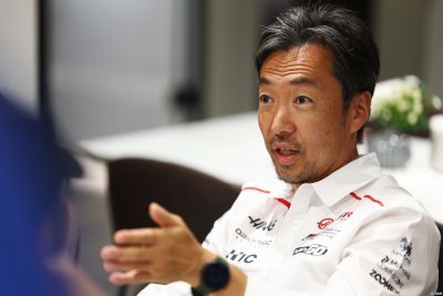 Haas F1 justifie pourquoi Bearman aura le nouveau moteur Ferrari et pas Ocon